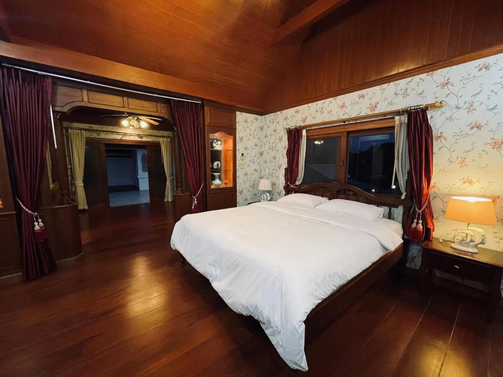 Phoenix Golf 10 Badroom Pool Villa Ban Huai Yai Exterior foto